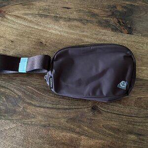 Lululemon NWT Java Everywhere Belt Bag